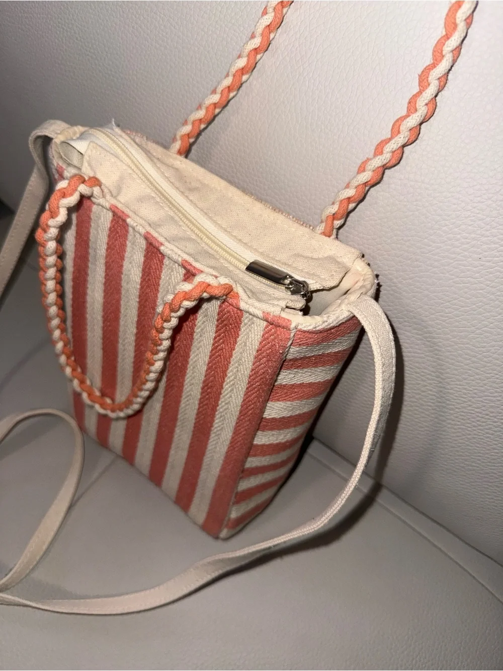 N/A charming peach